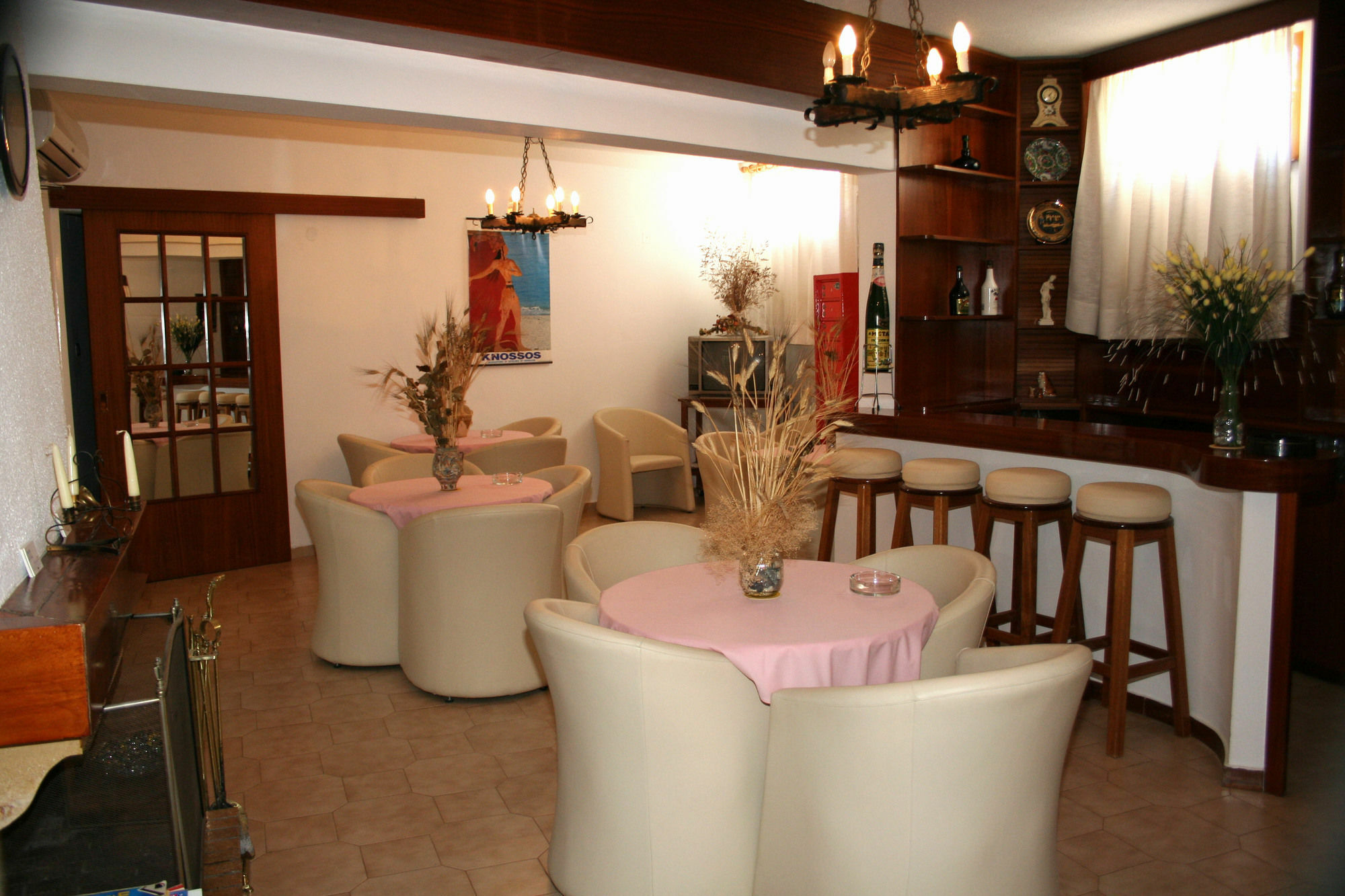 Lovely Holidays Hotel Hersonissos  Bagian luar foto