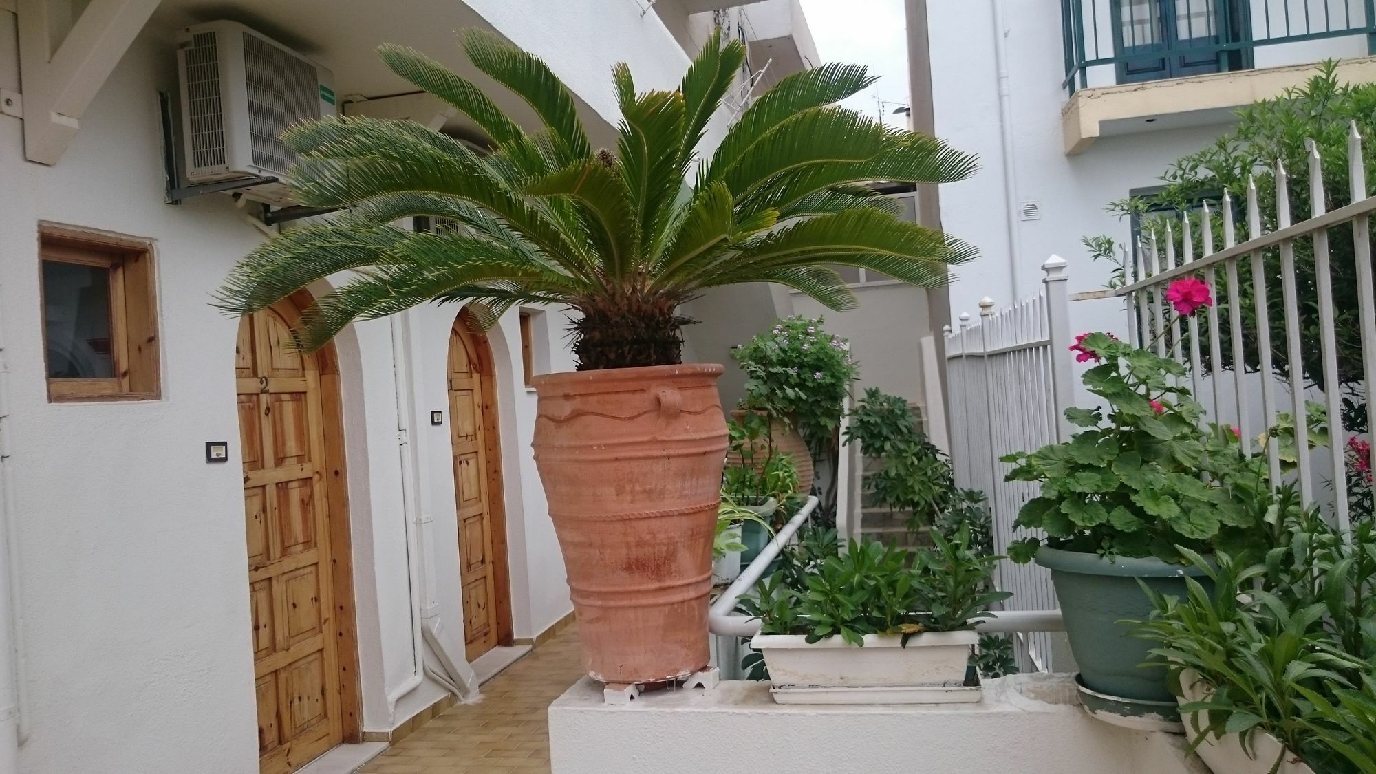 Lovely Holidays Hotel Hersonissos  Bagian luar foto